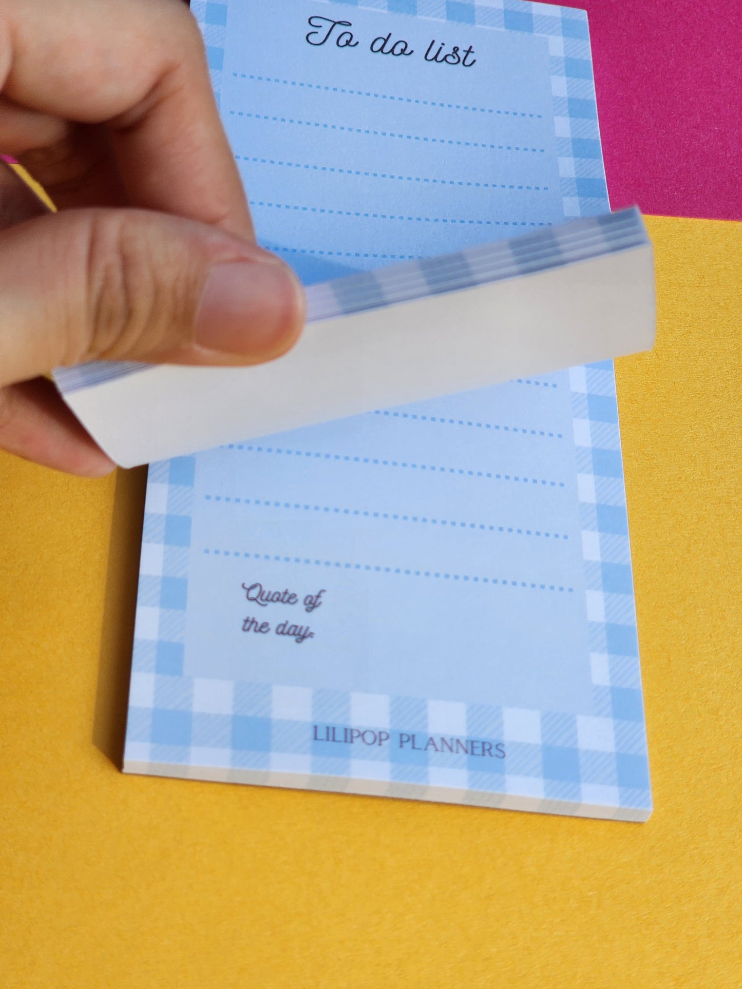 Gingham notepad planner